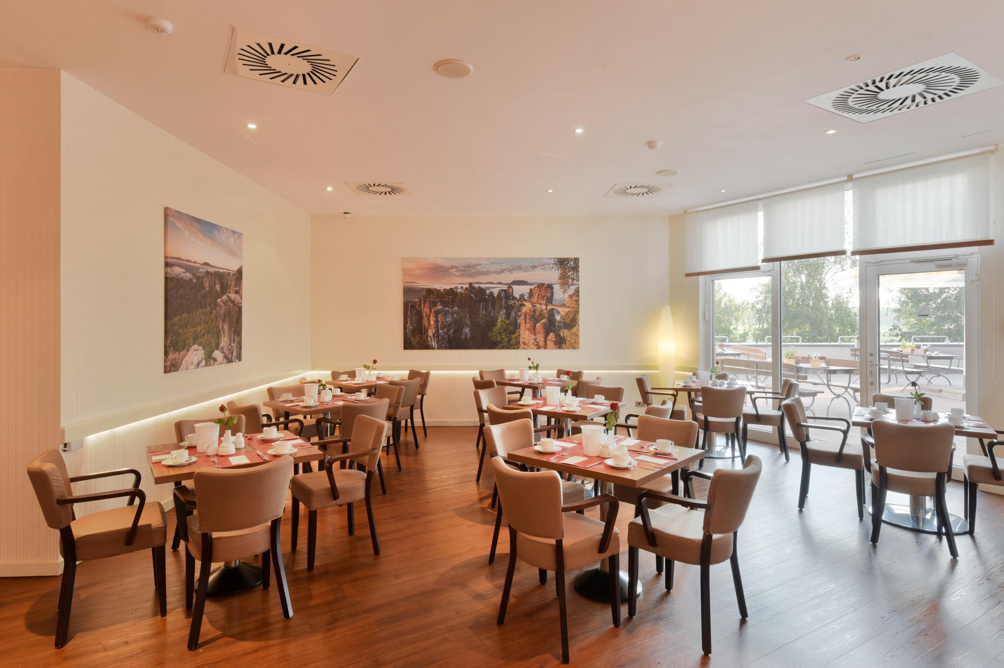 Amedia Dresden Elbpromenade, Trademark Collection By Wyndham Exterior photo