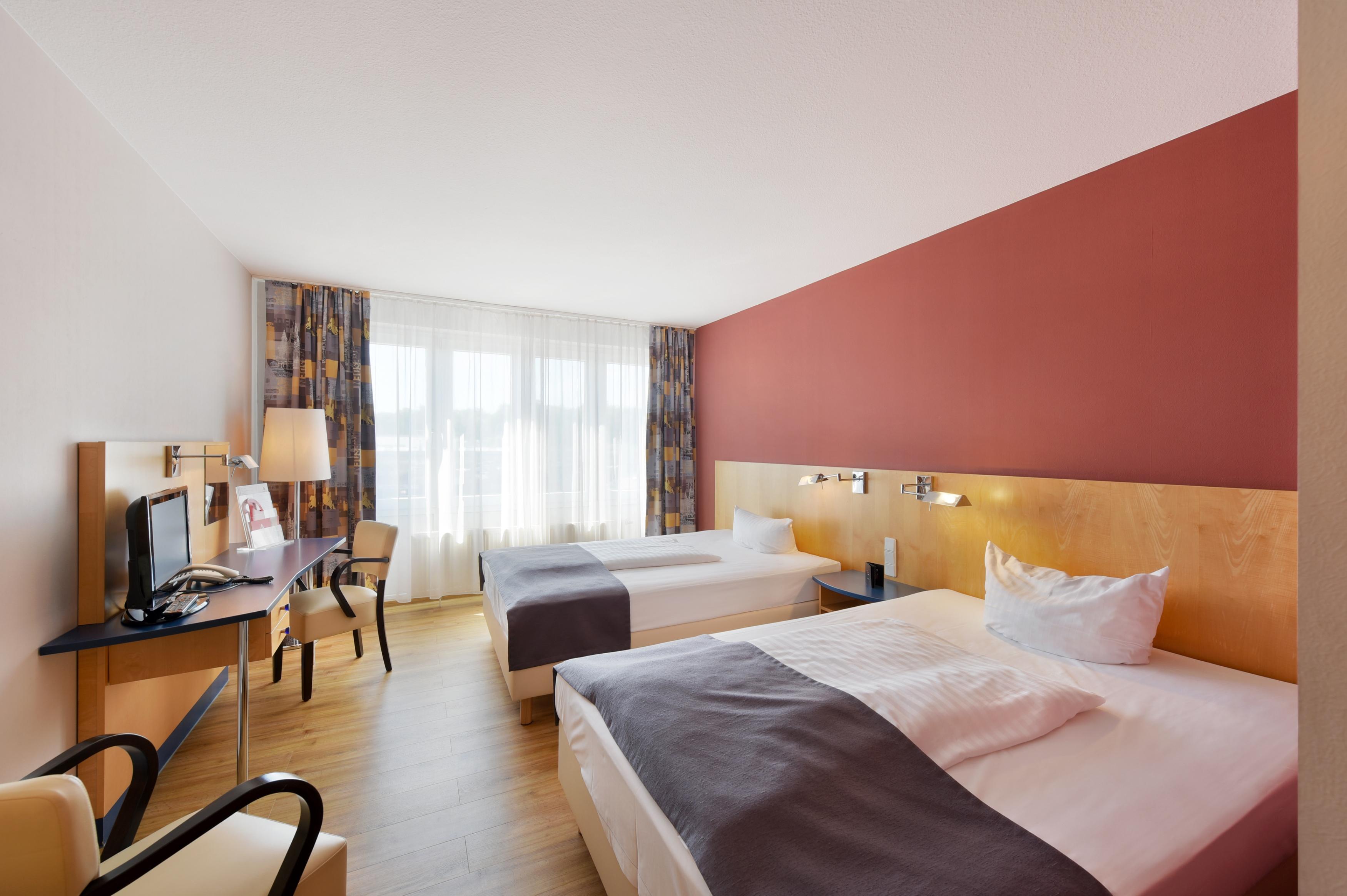 Amedia Dresden Elbpromenade, Trademark Collection By Wyndham Exterior photo