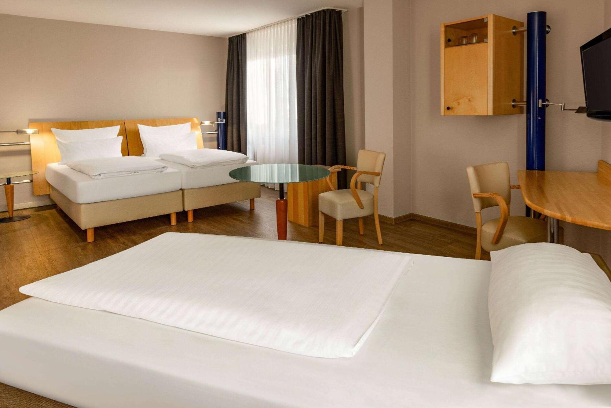 Amedia Dresden Elbpromenade, Trademark Collection By Wyndham Exterior photo